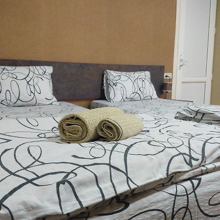 Hotel Bu Tbilissi Extérieur photo