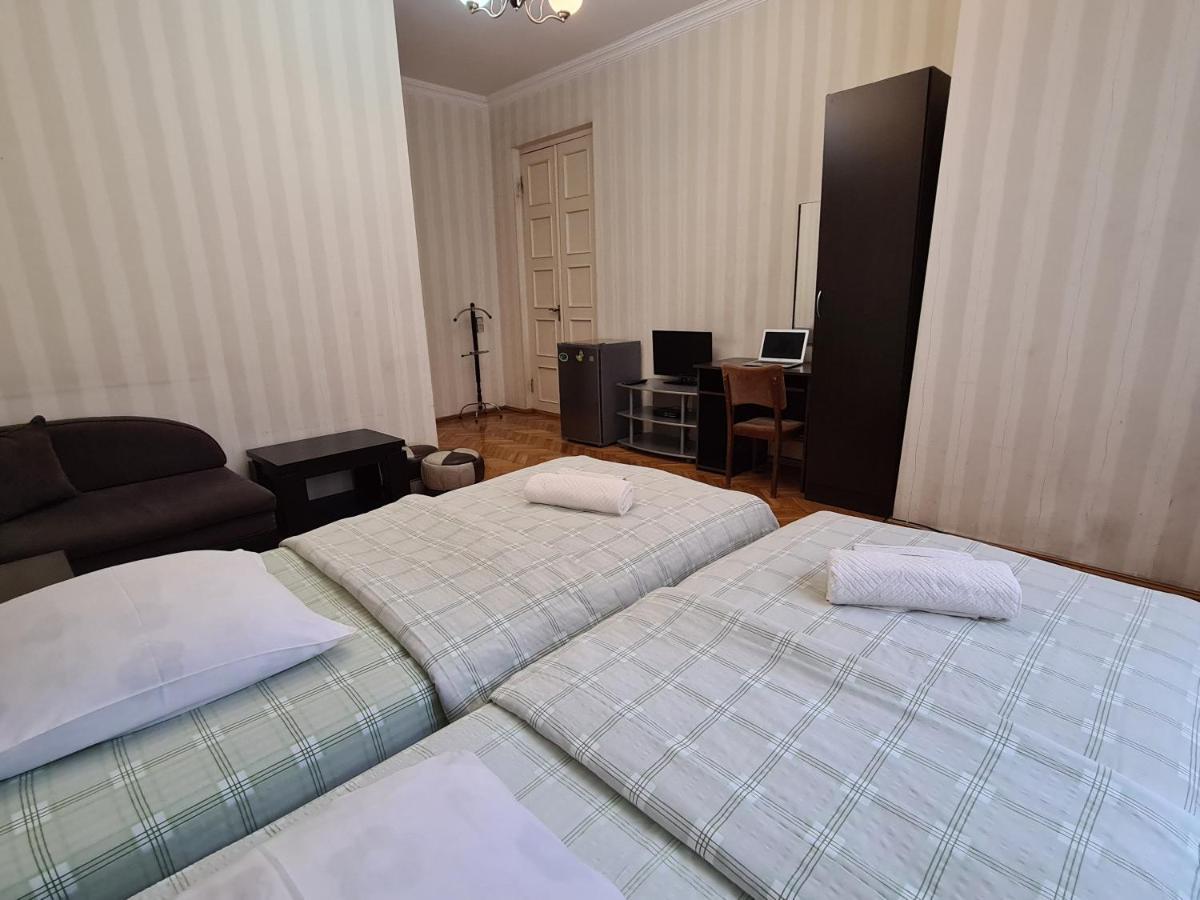 Hotel Bu Tbilissi Extérieur photo